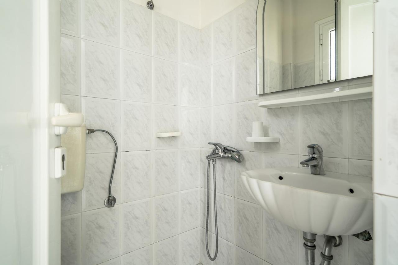 Angela Partial Sea View 9 Apartment Lourdata  Ngoại thất bức ảnh